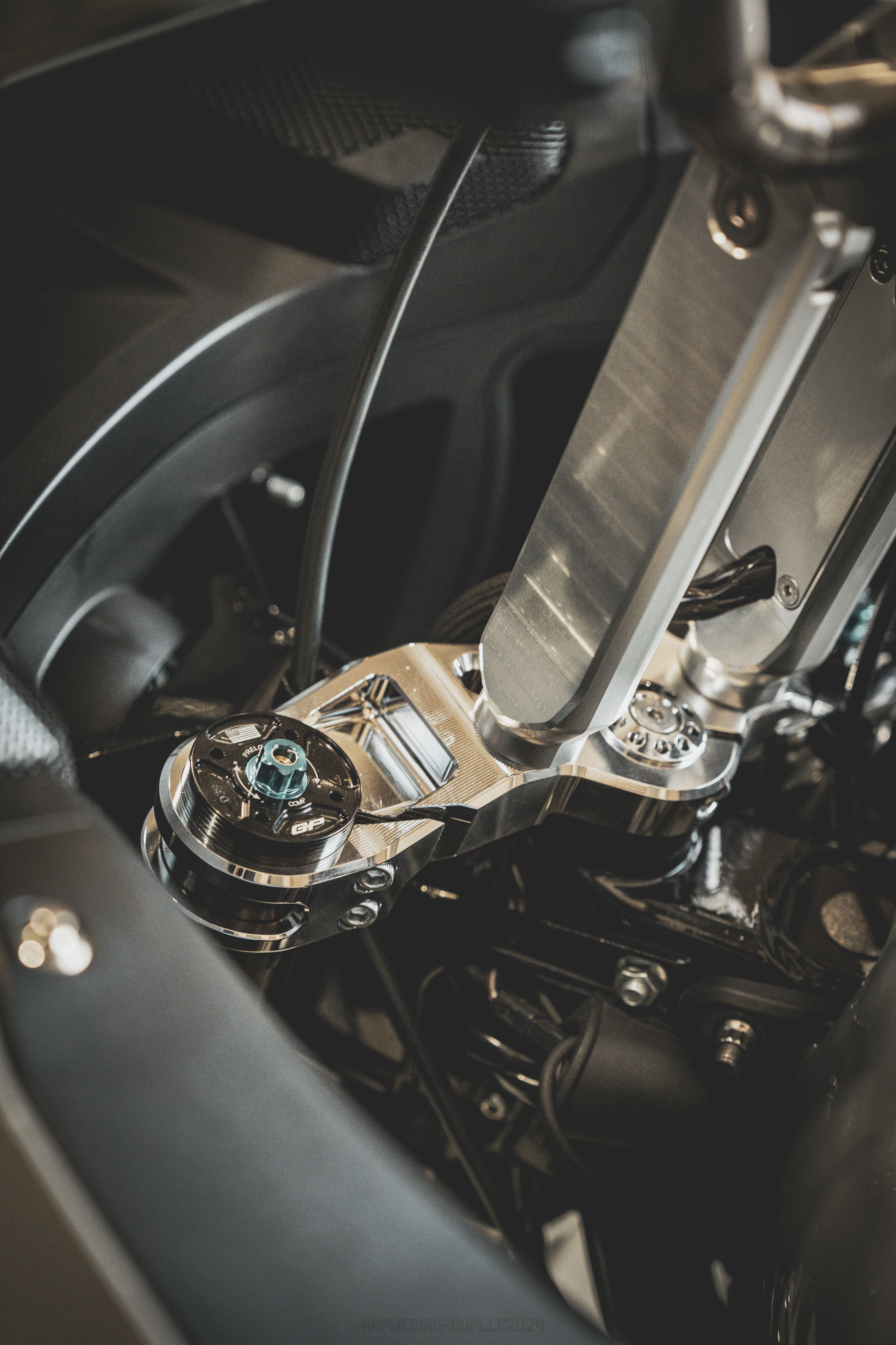 GP Suspension, 25mm Cartridge Kit for HD Softail Fatbob and Lowrider S 2018-2025