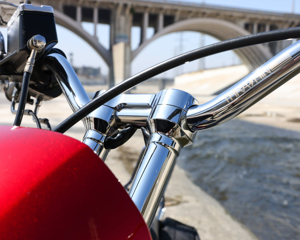 Thrashin Hole Shot Risers - Chrome