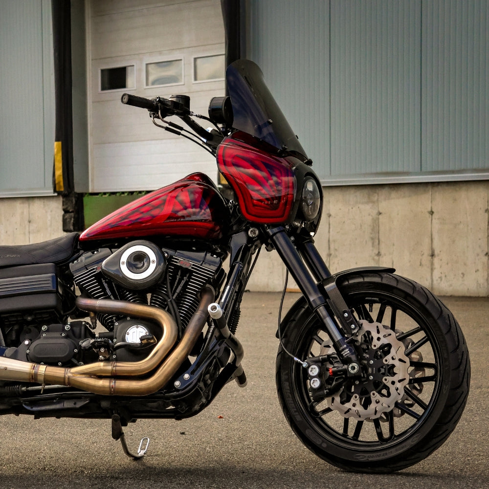 OG T-Sport Fairing 15 inch Replacement Windscreens Dark Smoke installed on a 2007 Dyna FXD