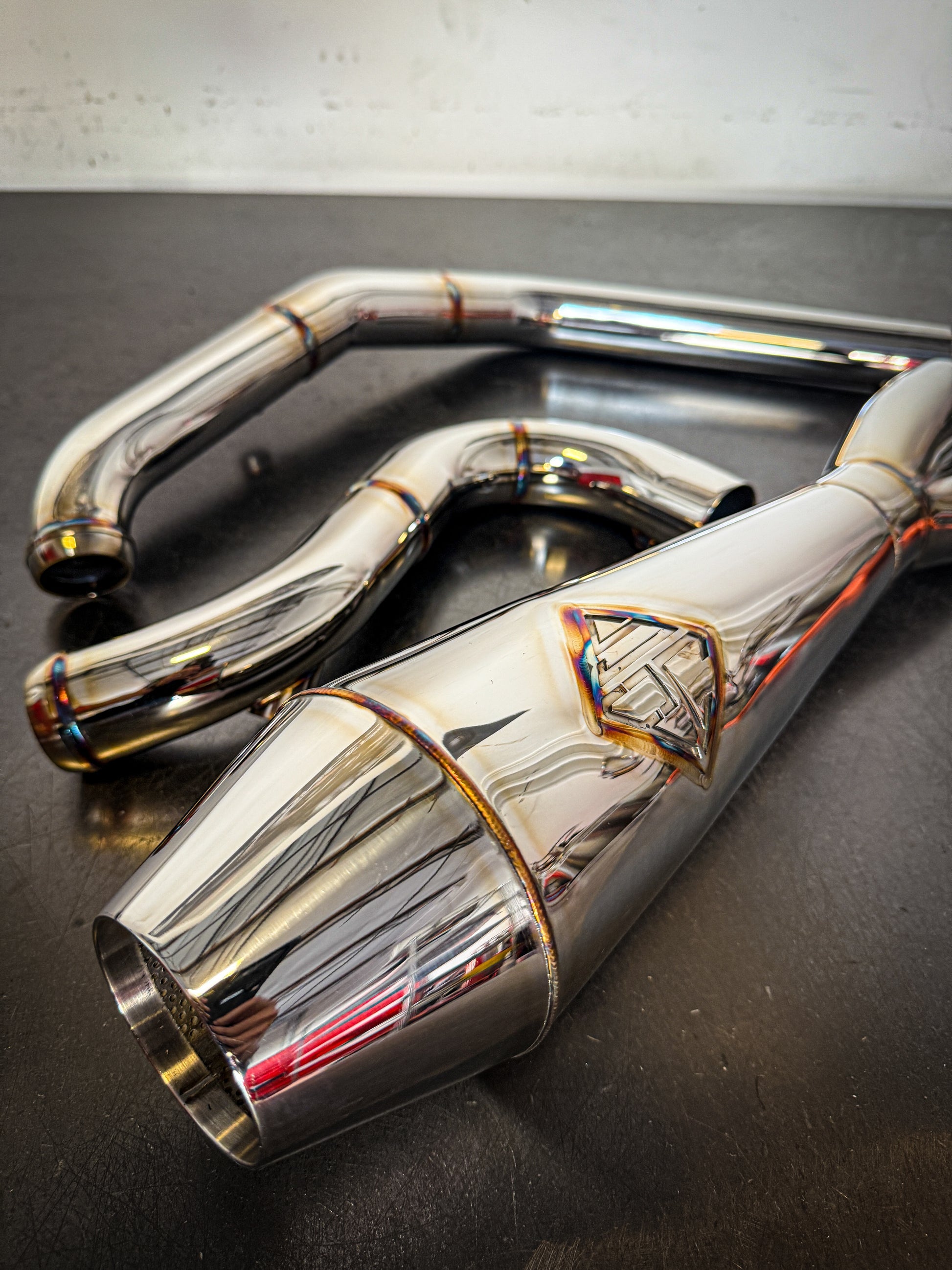 SP Concepts 2018-2025 M8 SOFTAIL - BIG BORE 4.5 "WORKS EDITION"